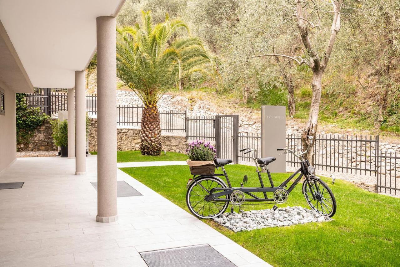 Evo Suites Apartments Limone sul Garda Exterior foto